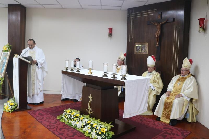 Missa Solene celebra os 20 anos do Seminário Maria Mater Ecclesiae