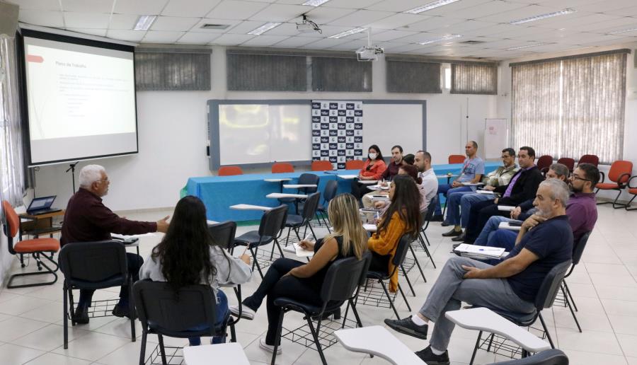 Prefeitura inicia plano para agilizar trâmites e melhorar gestão municipal
