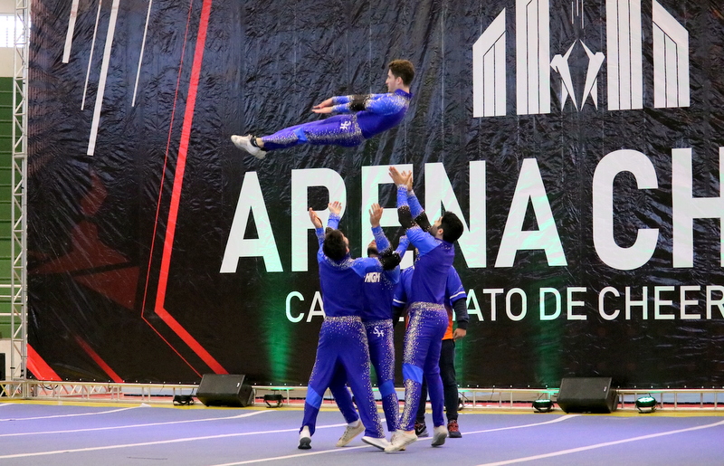 Ginásio de Esportes recebeu Campeonato “Arena Cheer”