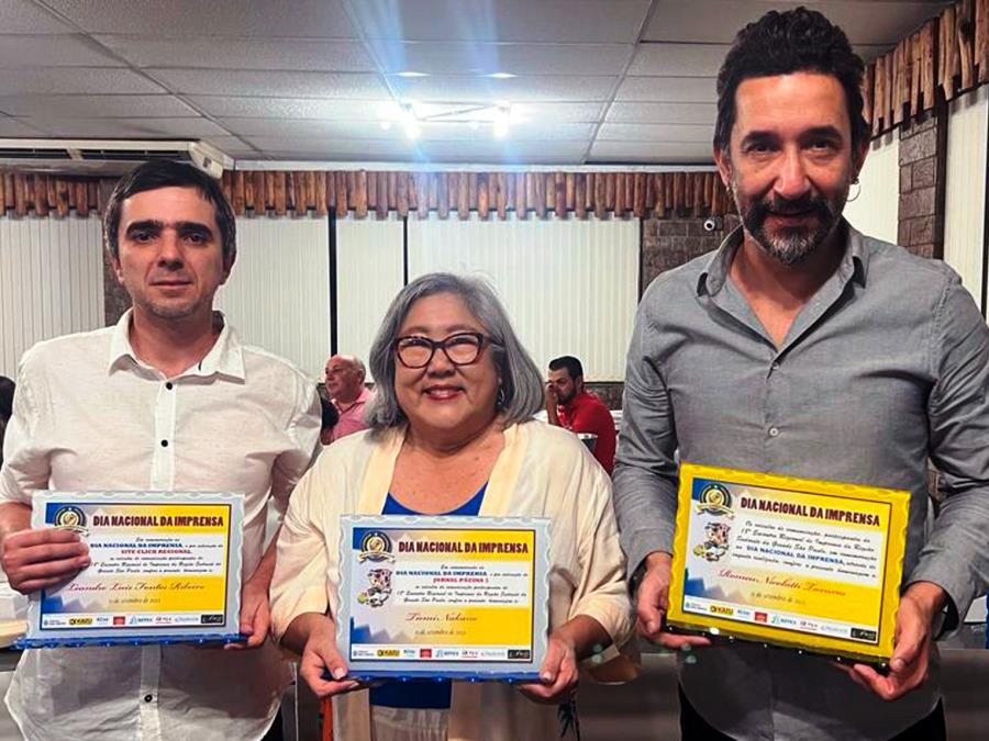 Secretários municipais de Itapecerica da Serra são homenageados pela imprensa regional