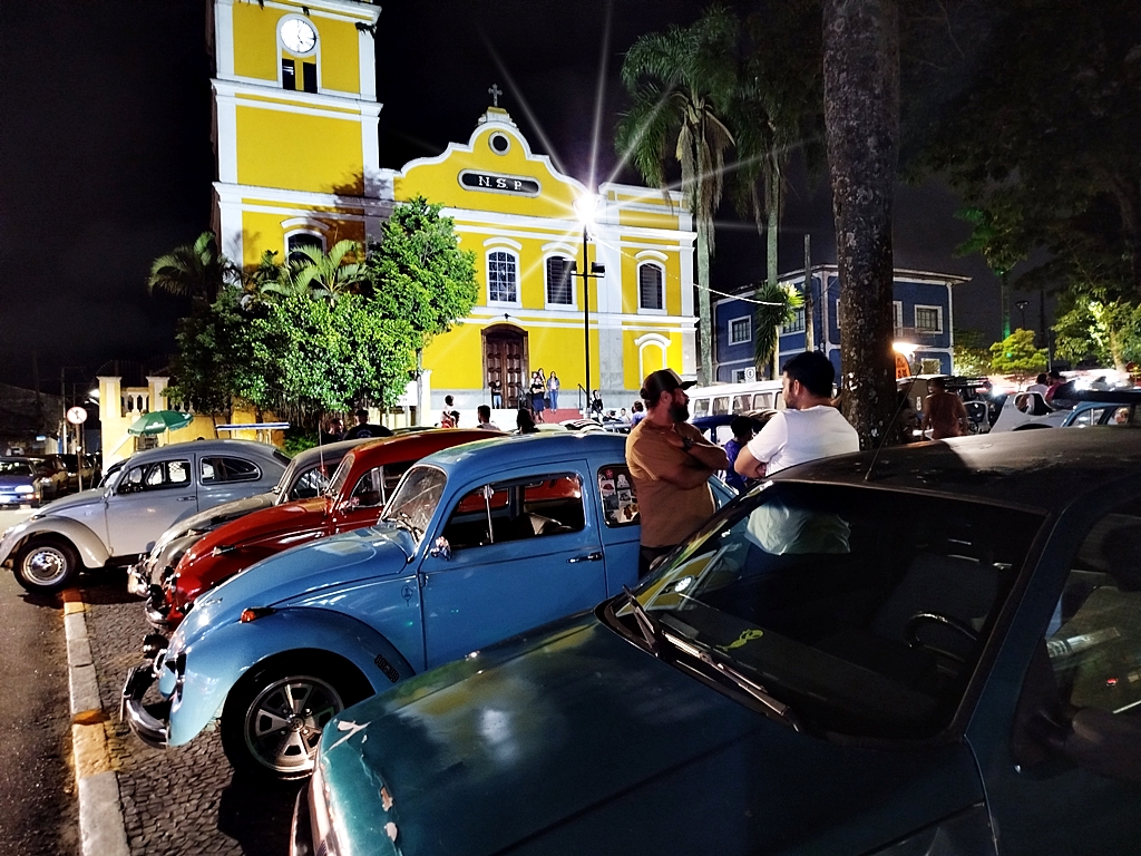 Evento de Fuscas, Antigos e Derivados atrai grande público em Itapecerica da Serra