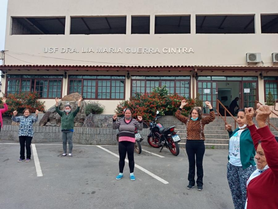 USF Potuverá realiza atividades físicas em grupo