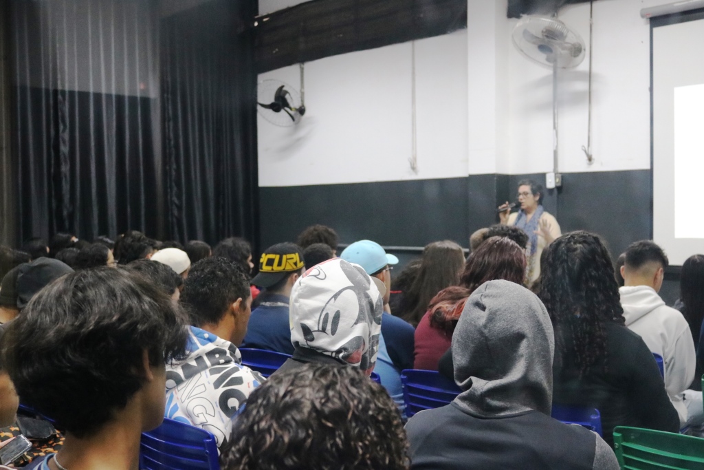 E.E. Salvador de Leone recebe Projeto “É Tempo de Reciclar”