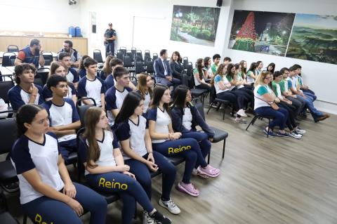 14-11-2025 OAB Vai a Escola Colégío Libere Vivere Colégio Reino(51)