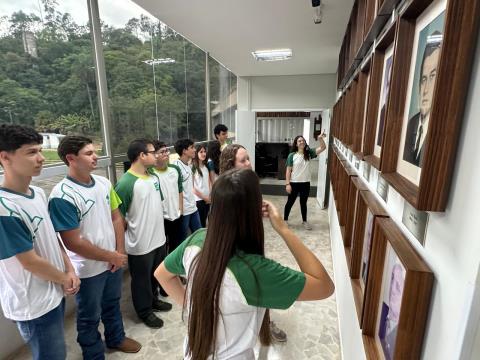 14-11-2025 OAB Vai a Escola Colégío Libere Vivere Colégio Reino(160)