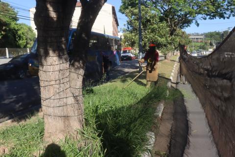 28-11-2025 Avenida Juca Preto-zeladoria(1)