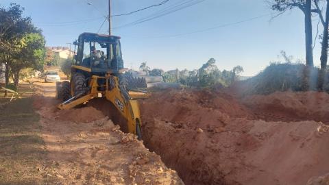 22-08-2025 Rua Carlos Schiavo Placidolância_zeladoria(3)