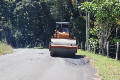 20-02-2025 Estrada Municipal Basílio Silotto-tapa buracos(30)