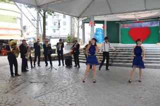 04-12-2022 Jubileu Jazz Band e Cia Allegro de Dança(46)