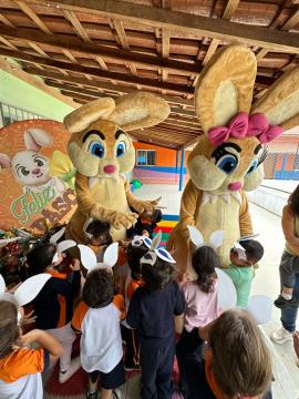 31-03-2026 Entrega de Ovos de Páscoa nas Escolas Municipals - EMEB Bicudo