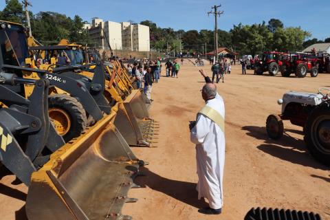 18-05-2025 Bênção de Tratores_Feira Agromais(270)