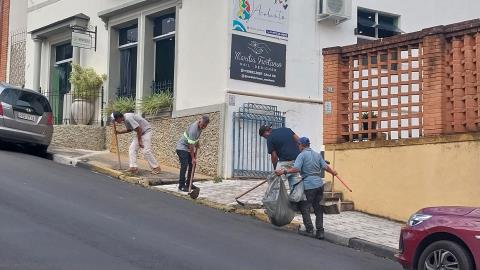 29-12-2025 Rua Duque de Caxias-zeladoria(3)