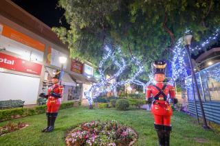 27-11-2024 Natal Luzes da Serra_decoração-Praça Antonio Bernardo de Souza Godoi(3)
