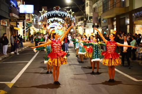 17-12-2025 Natal Luzes da Serra-Parada de Natal_Canon R(118)