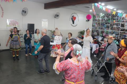 27-06-2025 Fundo Social-Festa Junina-homenagem JOMI-aniversariantes maio junho-Canon EOS SL3(2)