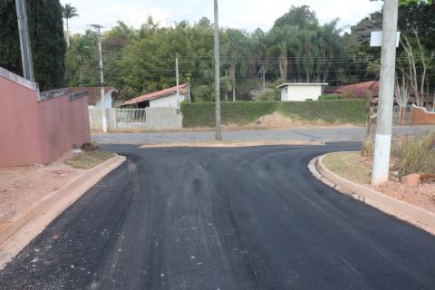 08-09-2025 Rua Luiz Carlos Tozzini Della Guardia-infraestrutura e pavimentação(14)