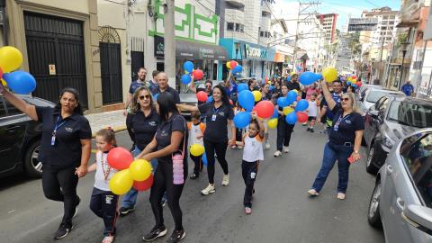 01-04-2026 5ª Caminhada de Conscientização do Autismo (49)