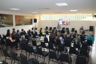 02-04-2024 Abril Azul TEA palestra servidores da saúde(11)