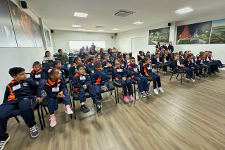 Prefeitura de Serra Negra recebeu alunos pelo Projeto Despertar da Cidadania (3)