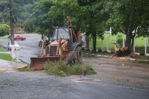 5-11-2025 chuvas Rua Álvaro Moraes de Toledo-Bosque das Arapongas(10)