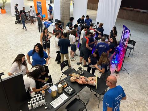 02-10-2025 Feira de Profissões(399)