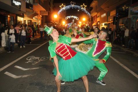 17-12-2025 Natal Luzes da Serra-Parada de Natal_Canon SL3(97)