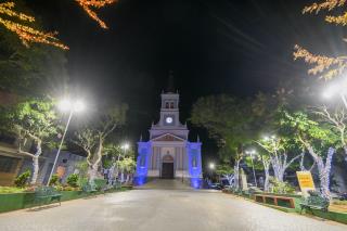 27-11-2024 Natal Luzes da Serra_decoração-Praça Lourenço Franco de Oliveira(8)