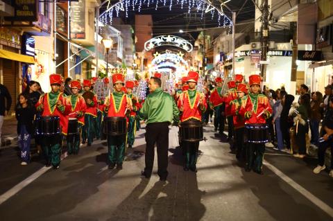17-12-2025 Natal Luzes da Serra-Parada de Natal_Canon R(152)