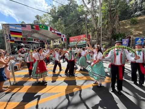 02-05-2026 Festa das Nações - Grupo de Dança Italiana de Cascalho (72)