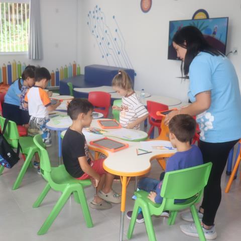 21-1-2026 Infância Conectada_Férias Digitais(11)