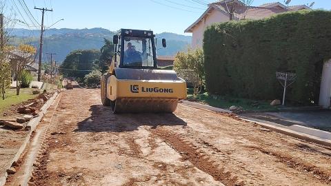 27-07-2026 Loteamento Jardim Placidolândia-Rua das Primaveras_infraestrutura e pavimentação(21)