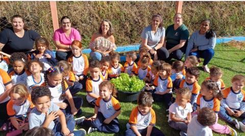 15-05-2025 Projeto Horta nas Escolas_EMEB professora Rosalba Perondini Salomão(5)