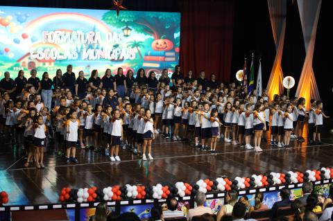 11-12-2025 Formatura das Escolas Municipais(165)