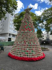 11-11-2024 Natal Luzes da Serra -Praça Barão do Rio Branco - Árvore quadradinhos de amor (11)