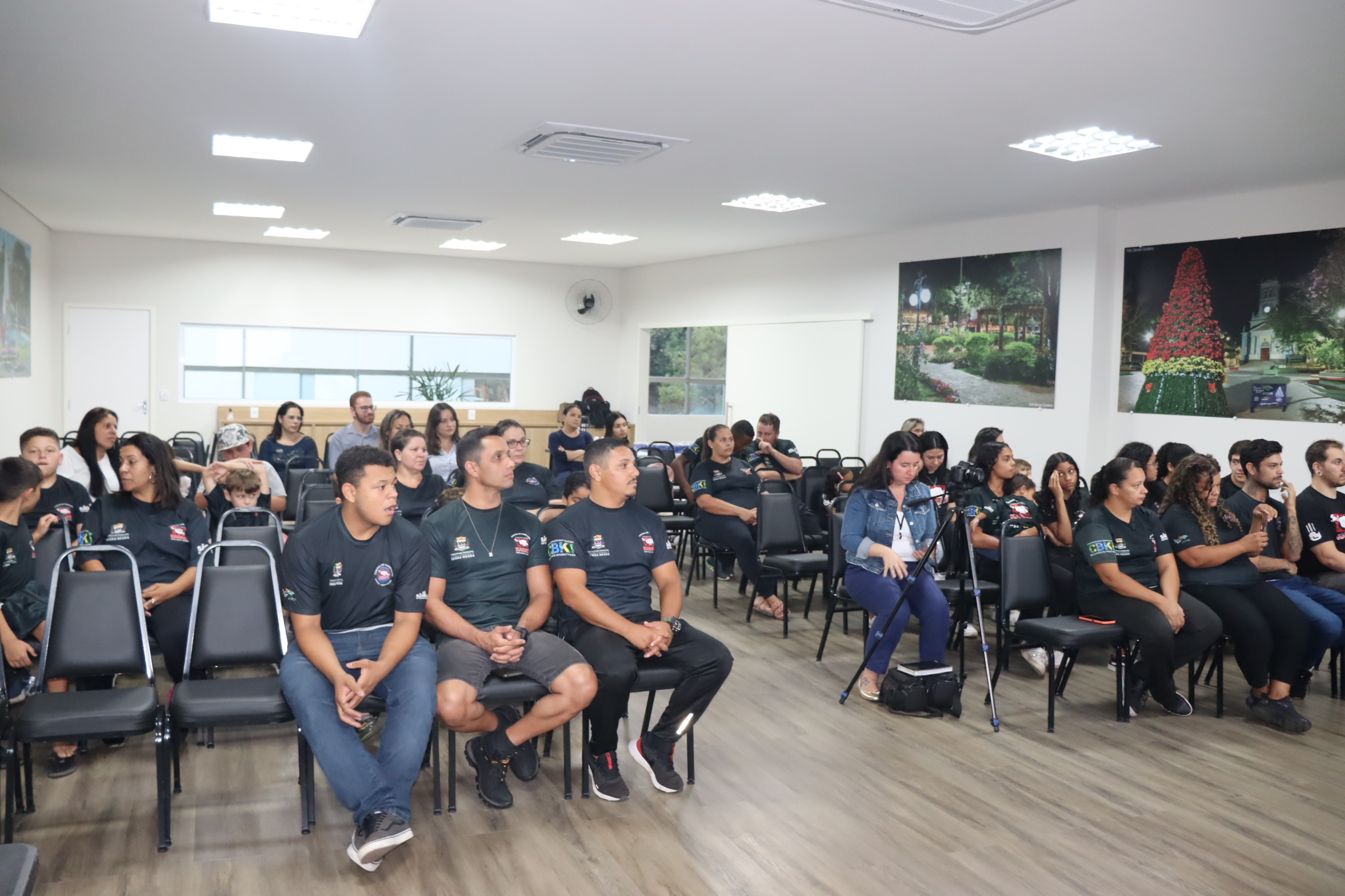 23-05-2024 Diplomação faixa preta caratê_CBKI(48)