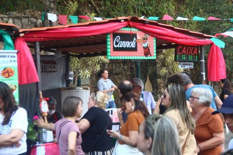 IMG_8447-DESKTOP-4DLKV26