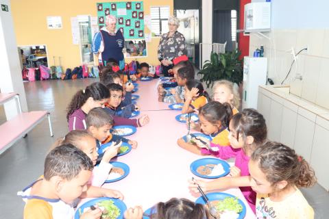 13-05-2025 Merenda escolar_EMEB Taborda(18)