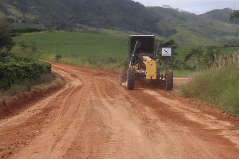 22-1-2026 Rodovia Joaquim Alexandre Zocchio-zeladoria(4)