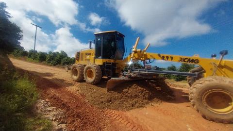 14-03-2026 Estrada Municipal Antônio Perli-zeladoria(11)