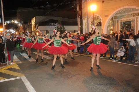 17-12-2025 Natal Luzes da Serra-Parada de Natal_Canon SL3(248)