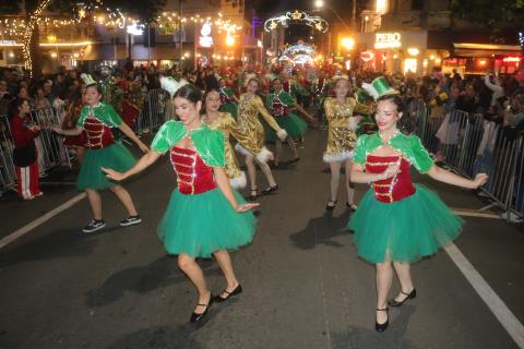 17-12-2025 Natal Luzes da Serra-Parada de Natal_Canon SL3(321)