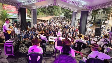 24-05-2026 Festival do Café & Riquezas da Serra - Grupo Tradição Caipira (Orquestra de Viola) (2)