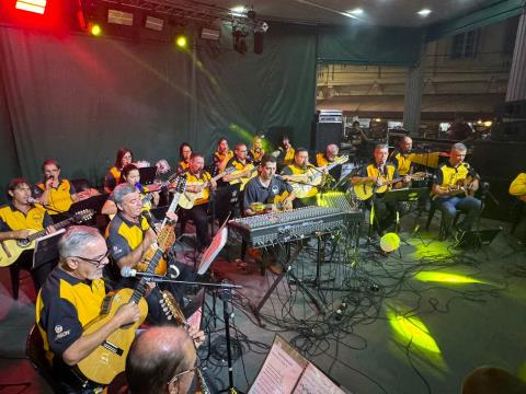 Orquestra Esperança de Viola Caipira 3