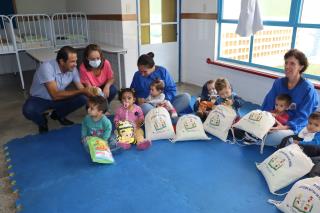23-12-2022 Projeto Leitura não sai de Férias(76)