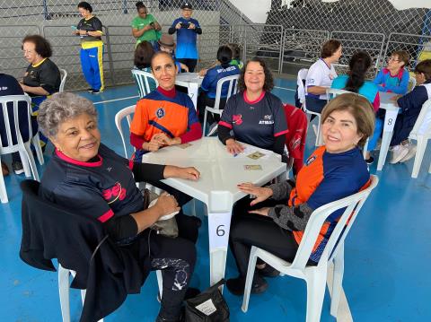 Dominó Feminino (JOMI)