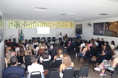 28-02-2025 Arboviroses capacitação salão de atos(2)