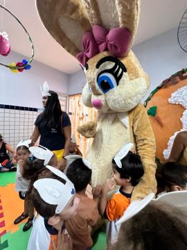 27-03-2026 ENTREGA DE OVOS DE PÁSCOA NAS ESCOLAS MUNICIPAIS-EMEB Albino Brunhara(11)