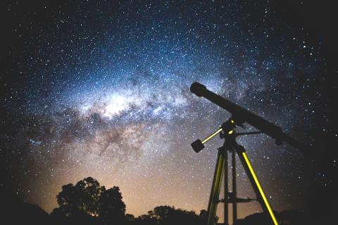 Planetário convida público para viagem pelo universo em curso gratuito de 03 a 6/08