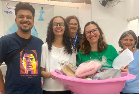 Fundo Social entrega 21 enxovais a gestantes pelo Projeto Meu Bebê
