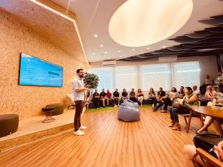 f0bdcf77-7cb7-4434-a6ff-700c7f886815